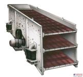 　新鄉(xiāng)市三鑫電機制造有限公司是一家專業(yè)設計、開發(fā)電機的公司。公司鑄造、機加工、設計、開發(fā)及生產各類特種電動機于一體，具有雄厚的產品開發(fā)能力，擁有先進的生產和檢測設備，已全面通過最新版ISO9001：2000國際質量管理體系認證。公司主要生產YZS、YZU系列振動源三相異步電動機及派生系列YZVP系列振動電機、YZO系列振動電機、JZO振動電機、Y系列電機和YCT電磁調速電機等系列產品及工業(yè)氣泵打碼